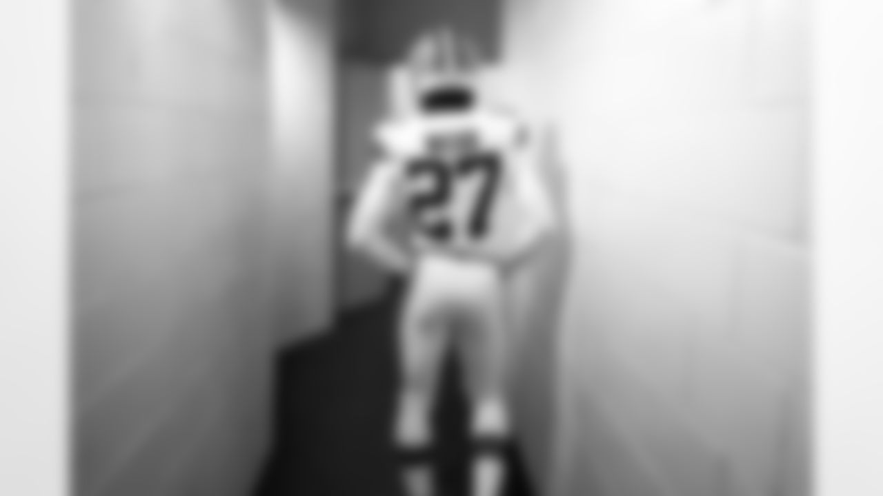 Cornerback Sam Webb (27) before a NFL football game between the Cleveland Browns and Chicago Bears on December 14, 2025 at Soldier Field.