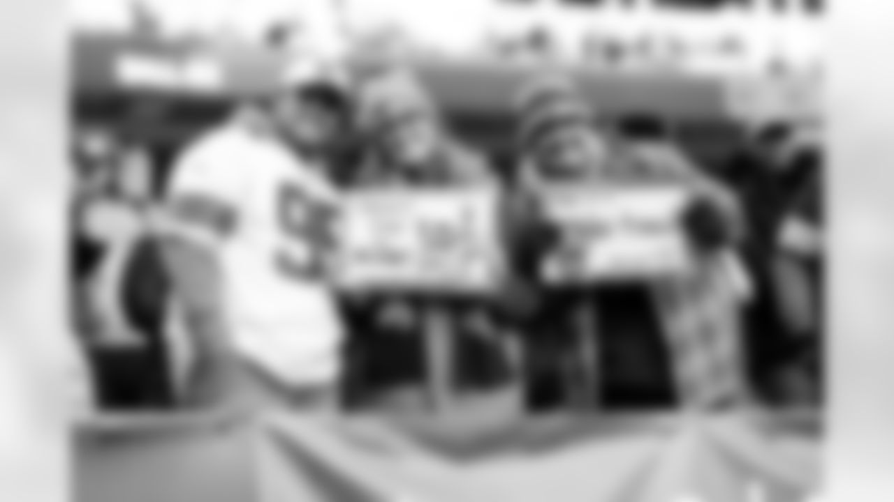 Fans during a NFL football game between the Cleveland Browns and Cincinnati Bengals on January 4, 2026 at Paycor Stadium. The Browns won 20-18.