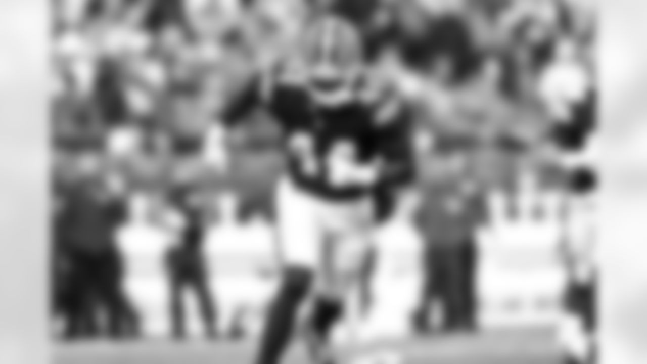 Tight end Harold Fannin Jr. (44) during a NFL football game between the San Francisco 49ers and Cleveland Browns on November 30, 2025 at Huntington Bank Field.