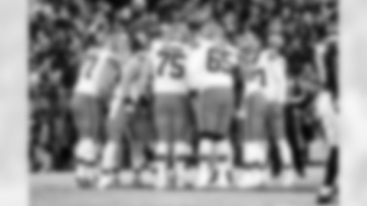 The offense during a NFL football game between the Cleveland Browns and Baltimore Ravens on January 4, 2025 at M&T Bank Stadium.