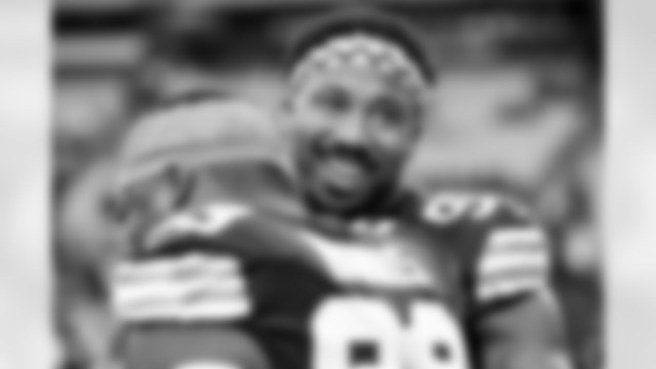 Defensive end Myles Garrett (95) before a NFL football game between the Baltimore Ravens and Cleveland Browns on November 16, 2025 at Huntington Bank Field.