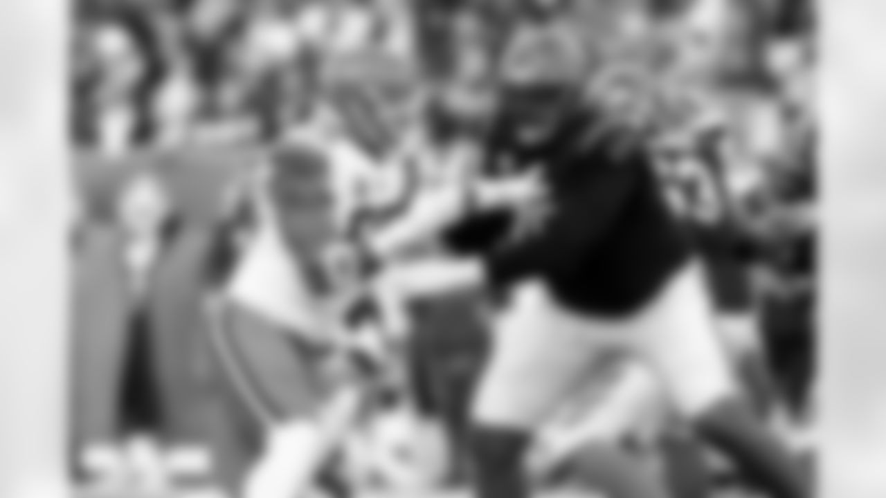 Defensive end Myles Garrett (95) during a NFL football game between the Cleveland Browns and Cincinnati Bengals on January 4, 2026 at Paycor Stadium. The Browns won 20-18.