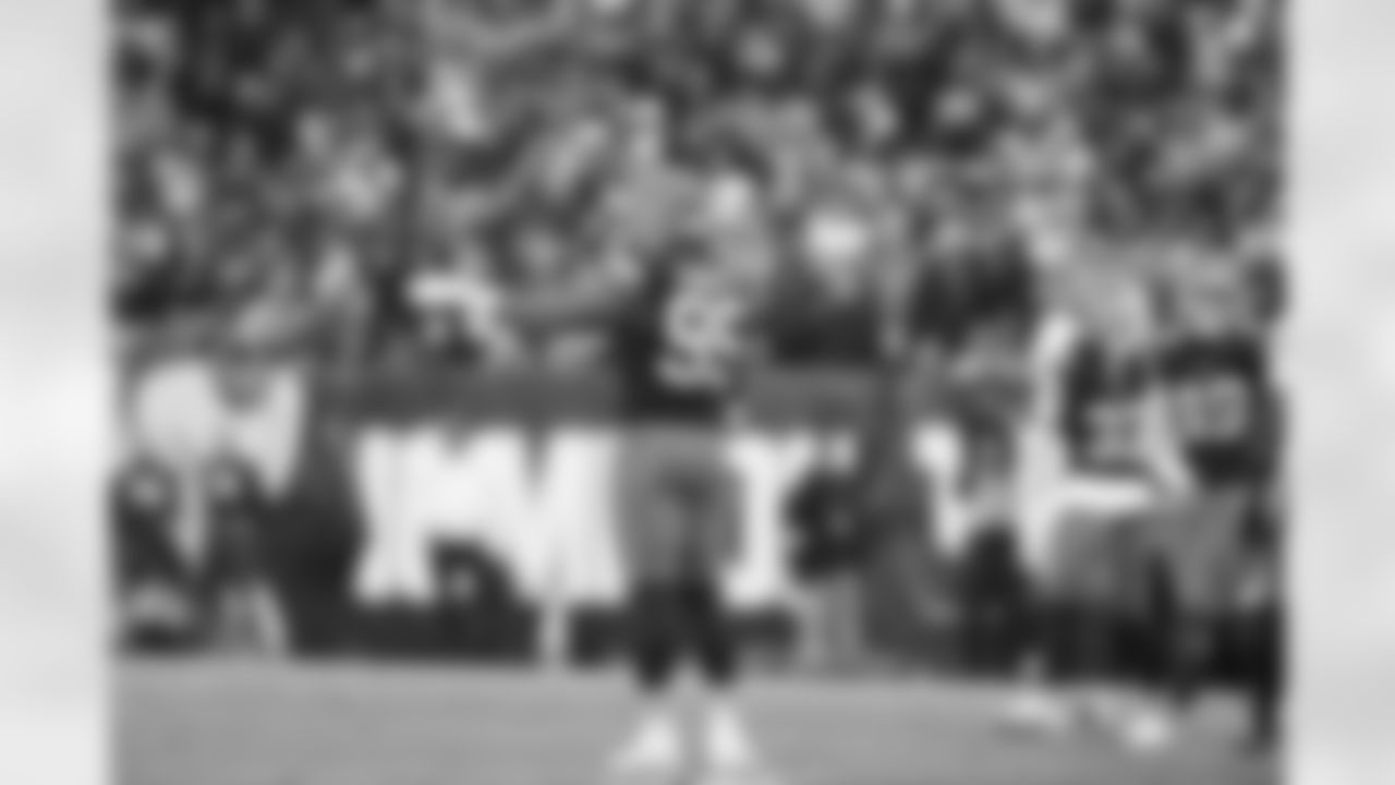 Defensive end Myles Garrett (95) during a NFL football game between the Pittsburgh Steelers and Cleveland Browns on December 28, 2025 at Huntington Bank Field.