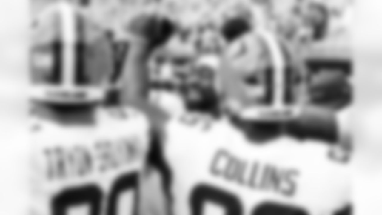 Defensive tackle Shelby Harris (93), Defensive end Joe Tryon-Shoyinka (90), and Defensive tackle Maliek Collins (96) before a NFL football game between the Cleveland Browns and Pittsburgh Steelers on October 12, 2025 at Acrisure Stadium.