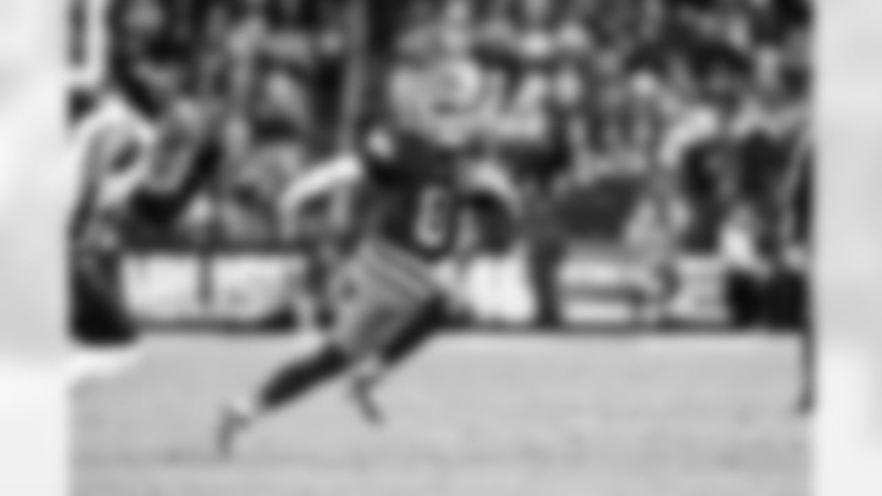 Quarterback Dillon Gabriel (8) during a NFL football game between the Baltimore Ravens and Cleveland Browns on November 16, 2025 at Huntington Bank Field.