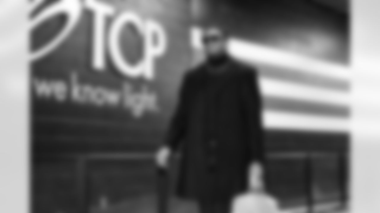 Defensive end Isaiah McGuire (57) before a NFL football game between the Tennessee Titans and Cleveland Browns on December 7, 2025 at Huntington Bank Field.