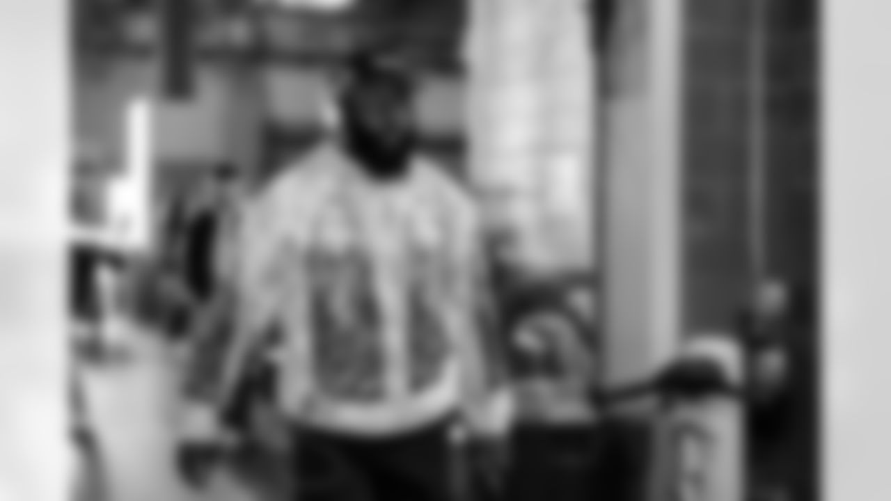 Defensive tackle Maliek Collins (96) before a NFL football game between the Cleveland Browns and New York Jets on November 9, 2025 at MetLife Stadium.