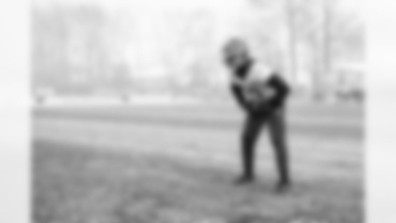 Cornerback Denzel Ward (21) during practice at CrossCountry Mortgage Campus on November 28, 2025.