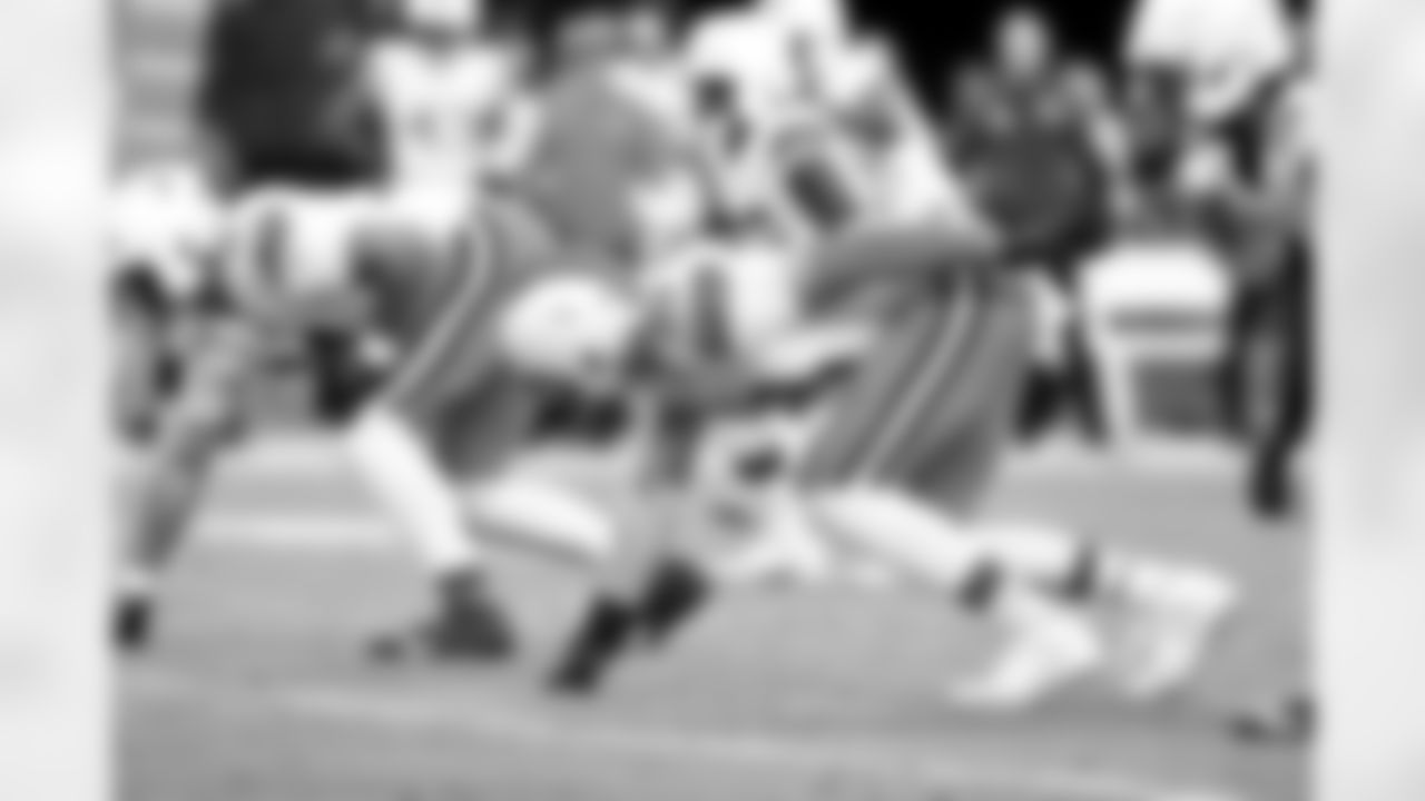 Defensive end Cameron Thomas (99) during a NFL football game between the Cleveland Browns and Las Vegas Raiders on November 23, 2025 at Allegiant Stadium.