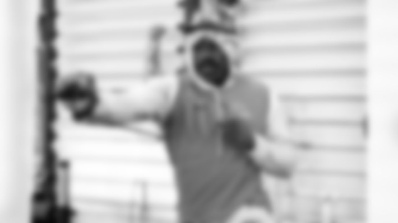 Linebacker Jeremiah Owusu-Koramoah (6) during a workout in Phase I of the offseason at CrossCountry Mortgage Campus on April 23, 2025.