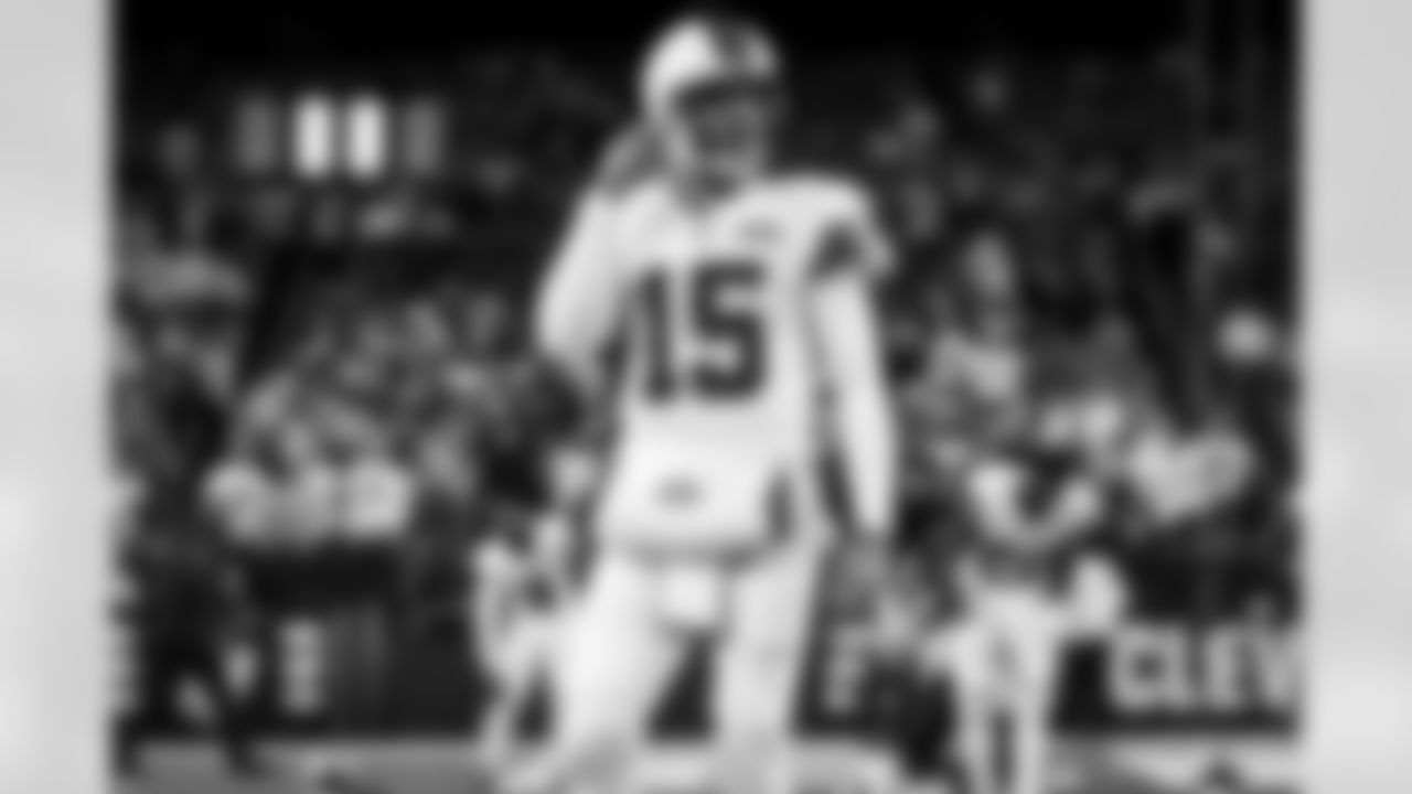 Quarterback Joe Flacco (15) before a NFL football game between the New York Jets and Cleveland Browns on Thursday Night Football on December 28, 2023 at Cleveland Browns Stadium.