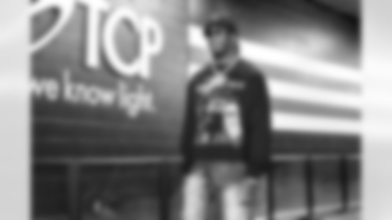 Wide receiver Jerry Jeudy (3) before a NFL football game between the San Francisco 49ers and Cleveland Browns on November 30, 2025 at Huntington Bank Field.