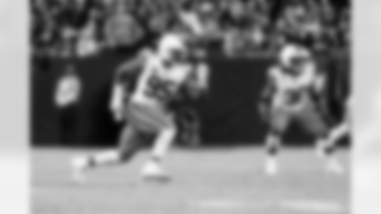 Defensive end Myles Garrett (95) during a NFL football game between the Cleveland Browns and Las Vegas Raiders on November 23, 2025 at Allegiant Stadium. The Browns won 24-10.