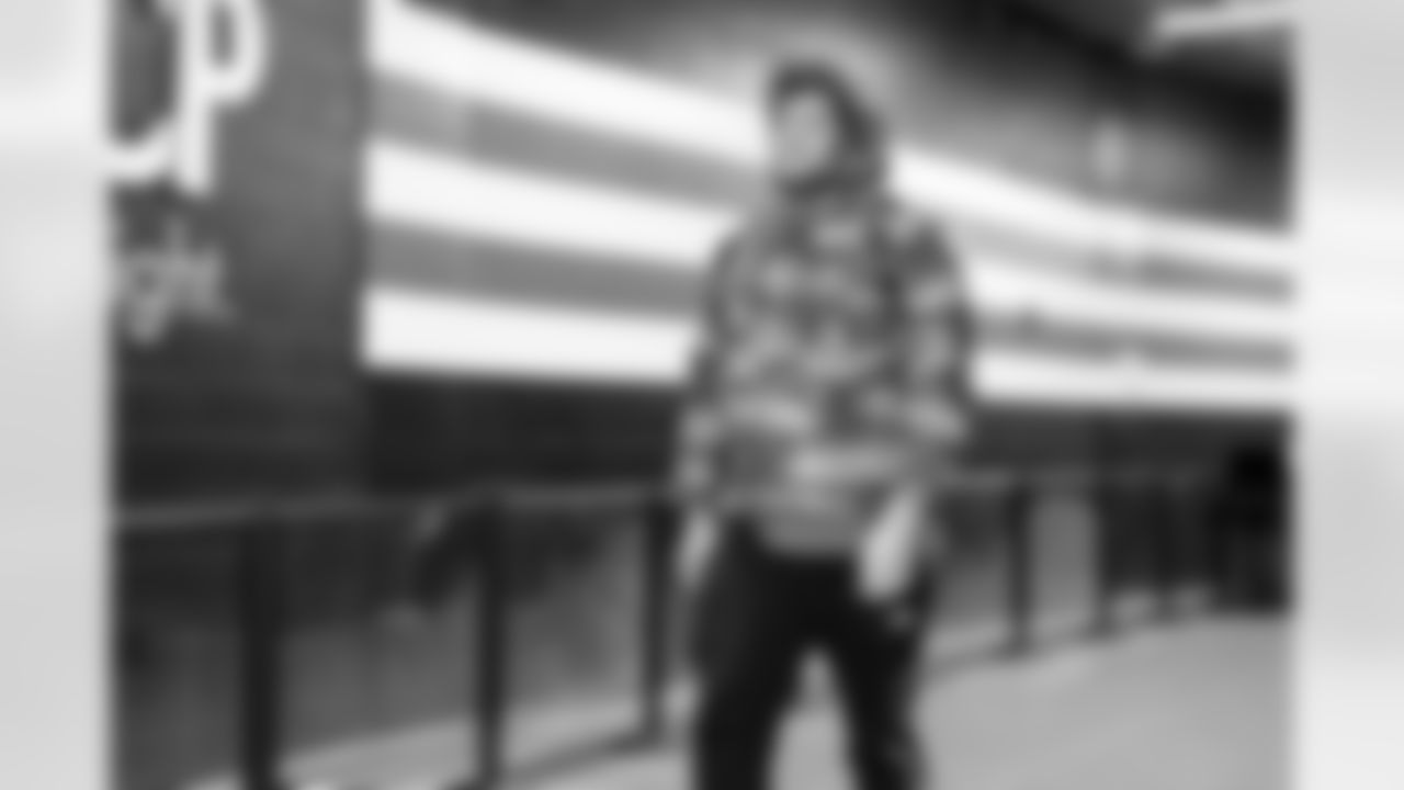 Offensive guard Teven Jenkins (74) before a NFL football game between the San Francisco 49ers and Cleveland Browns on November 30, 2025 at Huntington Bank Field.