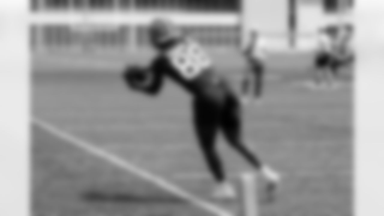 Tight end Harold Fannin Jr. (88) during the fifth day of OTAs at CrossCountry Mortgage Campus on June 4, 2025.