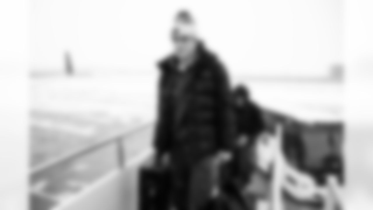 Kicker Andre Szmyt (25) travels to Chicago on December 13, 2025.