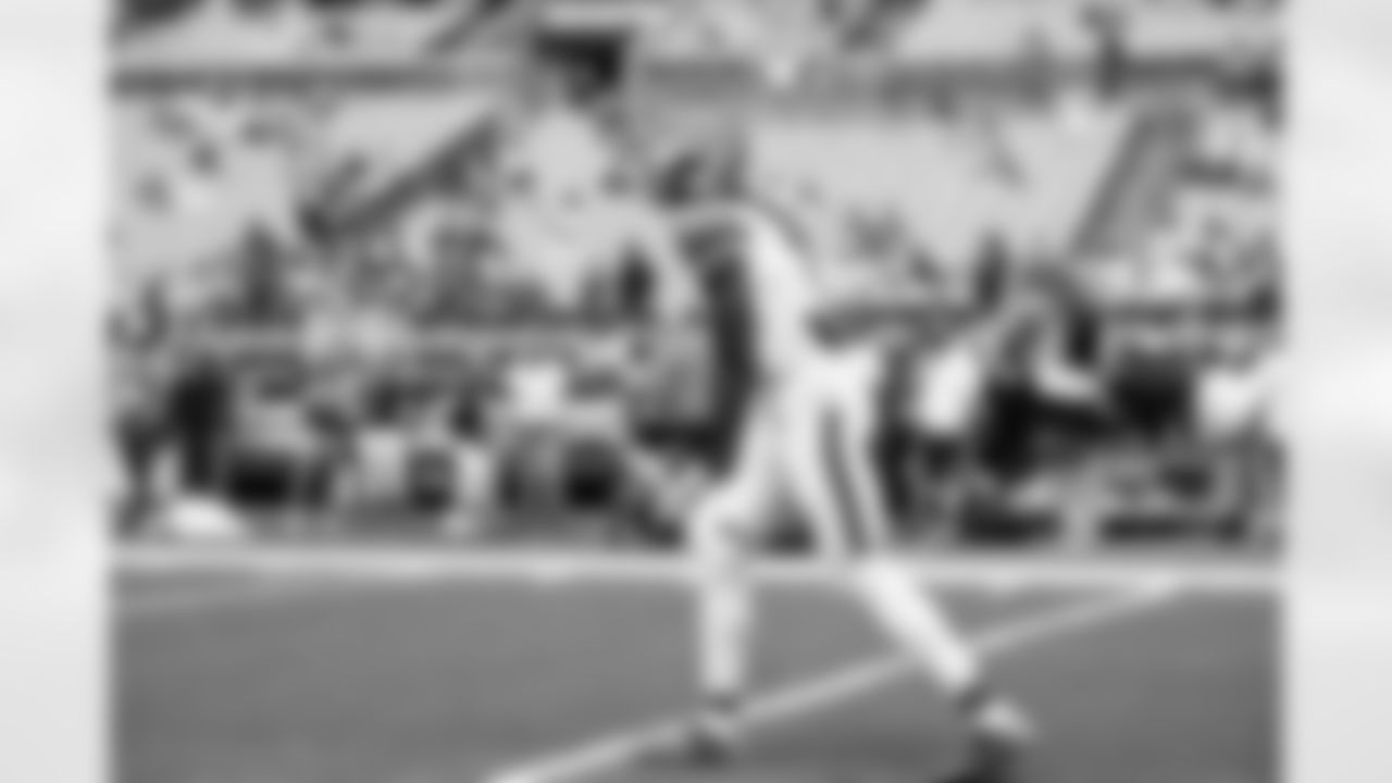 Wide receiver Jerry Jeudy (3) before a preseason NFL football game between the Los Angeles Rams and Cleveland Browns on August 23, 2025 at Huntington Bank Field.