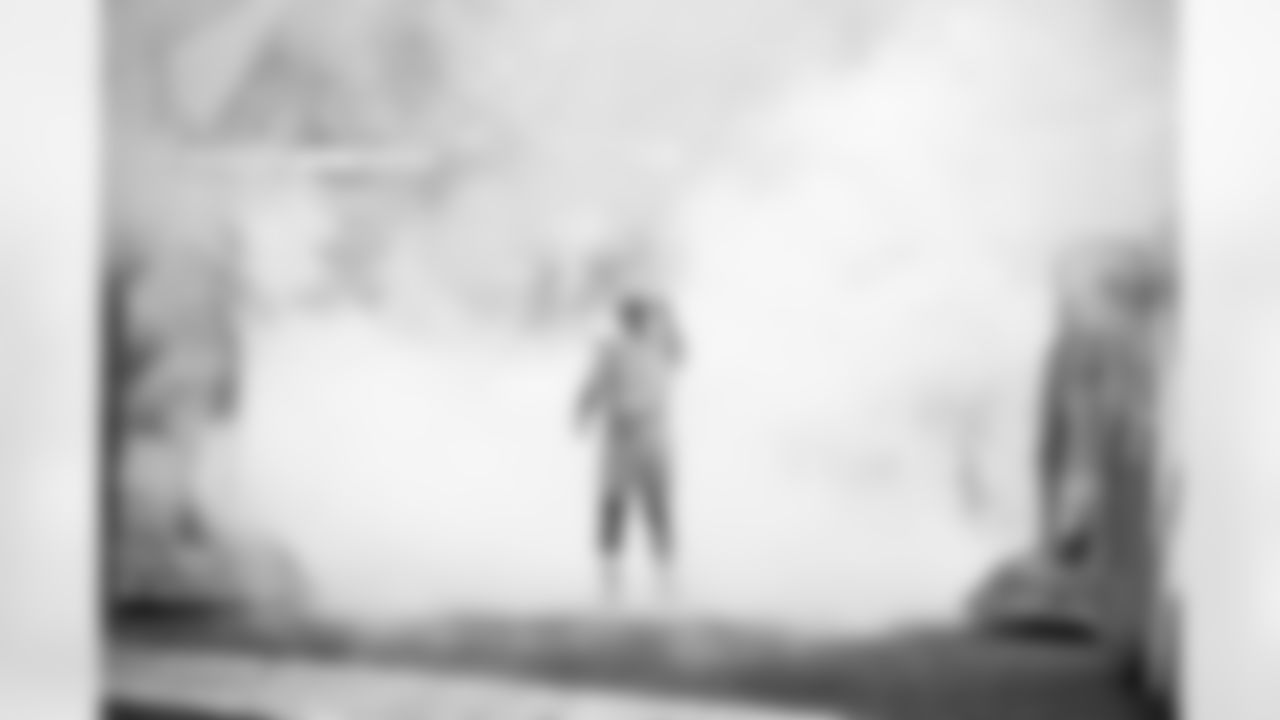 Quarterback Shedeur Sanders (12) before a NFL football game between the Pittsburgh Steelers and Cleveland Browns on December 28, 2025 at Huntington Bank Field.