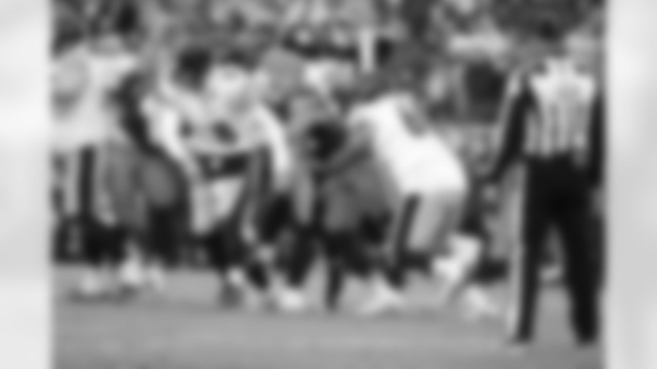 Defensive end Myles Garrett (95) during a NFL football game between the Pittsburgh Steelers and Cleveland Browns on December 28, 2025 at Huntington Bank Field.