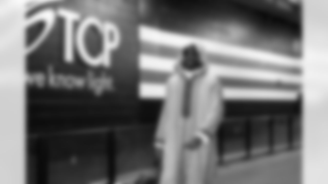 Linebacker Mohamoud Diabate (43) before a NFL football game between the Buffalo Bills and Cleveland Browns on December 21, 2025 at Huntington Bank Field.