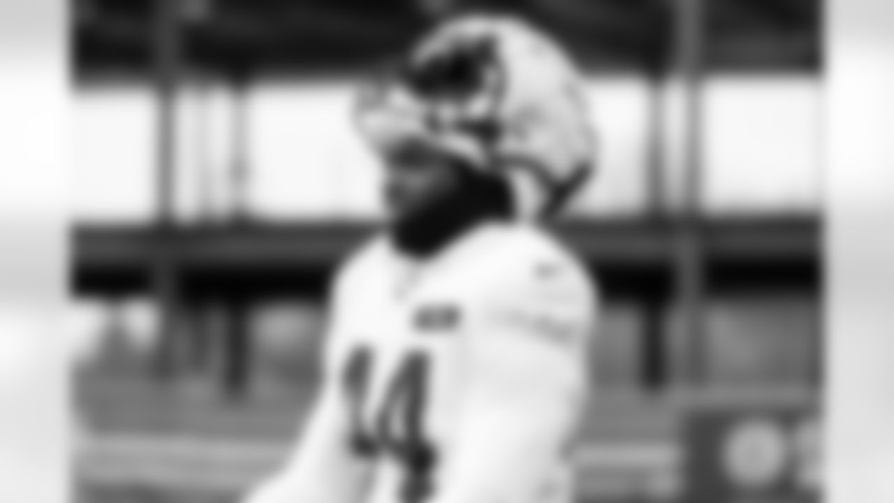 Tight end Harold Fannin Jr. (44) during practice at CrossCountry Mortgage Campus on November 19, 2025.