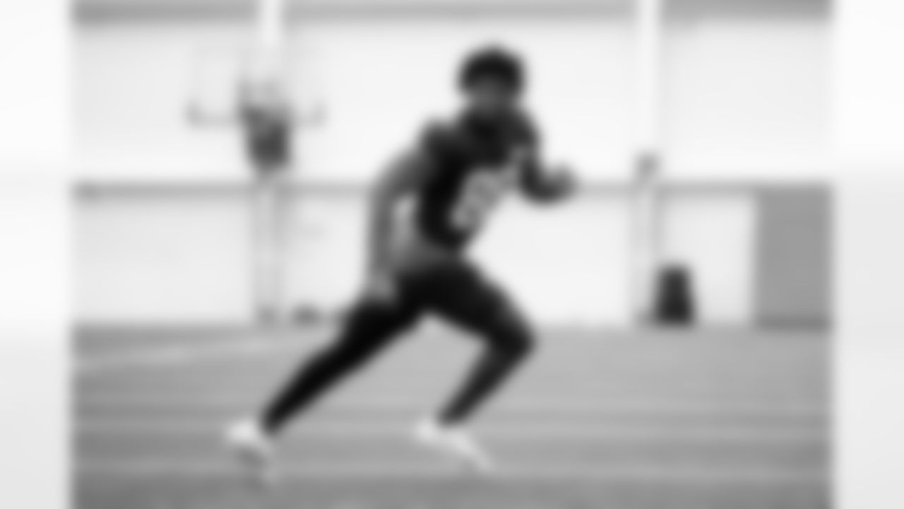 Tight end Harold Fannin Jr. (88) during fieldwork in Phase II of the offseason at CrossCountry Mortgage Campus on May 15, 2025.