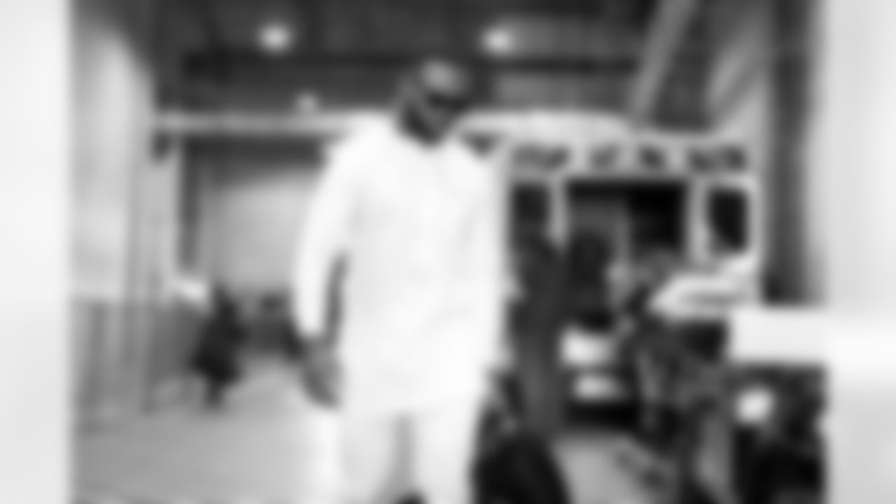 Linebacker Edefuan Ulofoshio (54) before a NFL football game between the Cleveland Browns and Cincinnati Bengals on January 4, 2026 at Paycor Stadium.