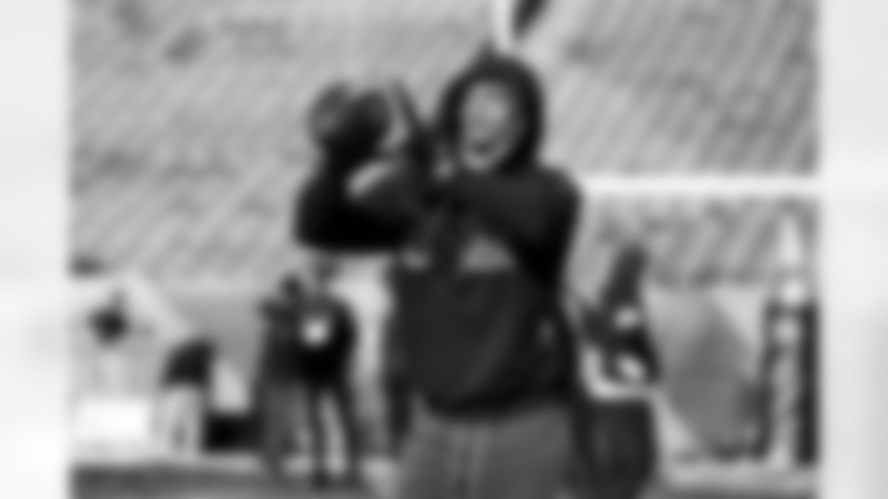 Wide receiver Isaiah Bond (16) before a NFL football game between the Cleveland Browns and Cincinnati Bengals on January 4, 2026 at Paycor Stadium.