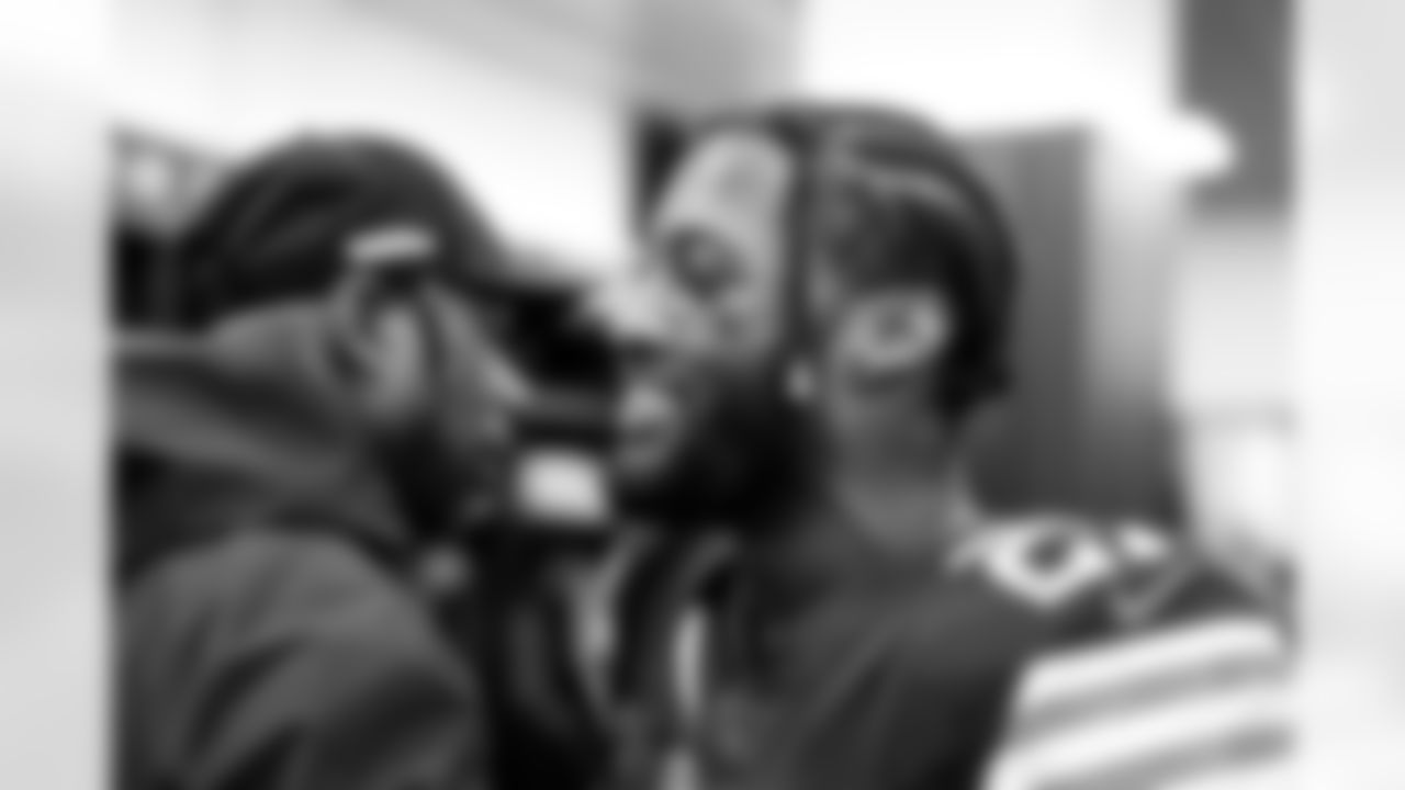 The Browns celebrate after a NFL football game between the Pittsburgh Steelers and Cleveland Browns on December 28, 2025 at Huntington Bank Field.