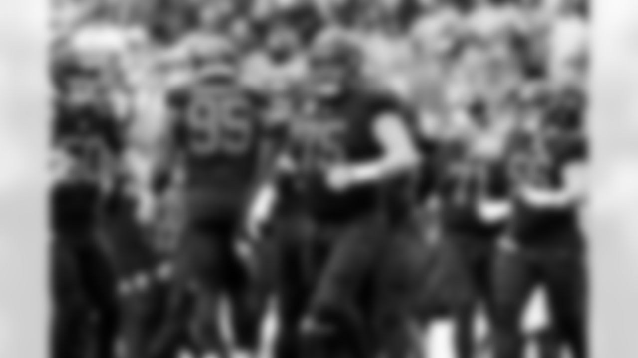 Offensive guard Joel Bitonio (75) during a NFL football game between the Miami Dolphins and Cleveland Browns on October 19, 2025 at Huntington Bank Field.