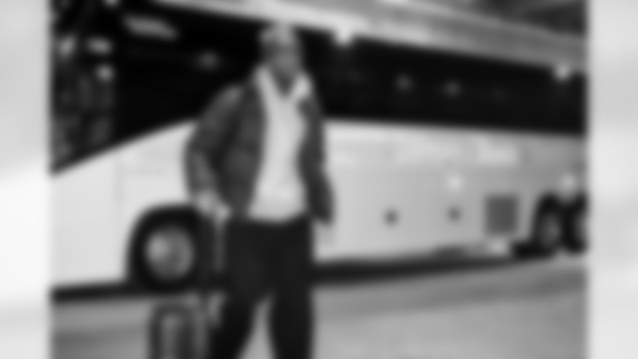 Safety Christopher Edmonds (41) before a NFL football game between the Cleveland Browns and Chicago Bears on December 14, 2025 at Soldier Field.