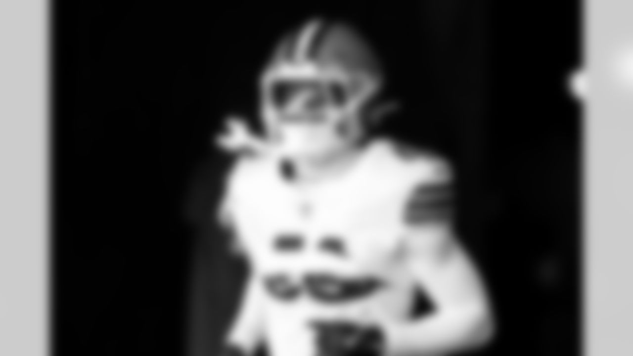 Safety Christopher Edmonds (41) before a NFL football game between the Cleveland Browns and Chicago Bears on December 14, 2025 at Soldier Field.