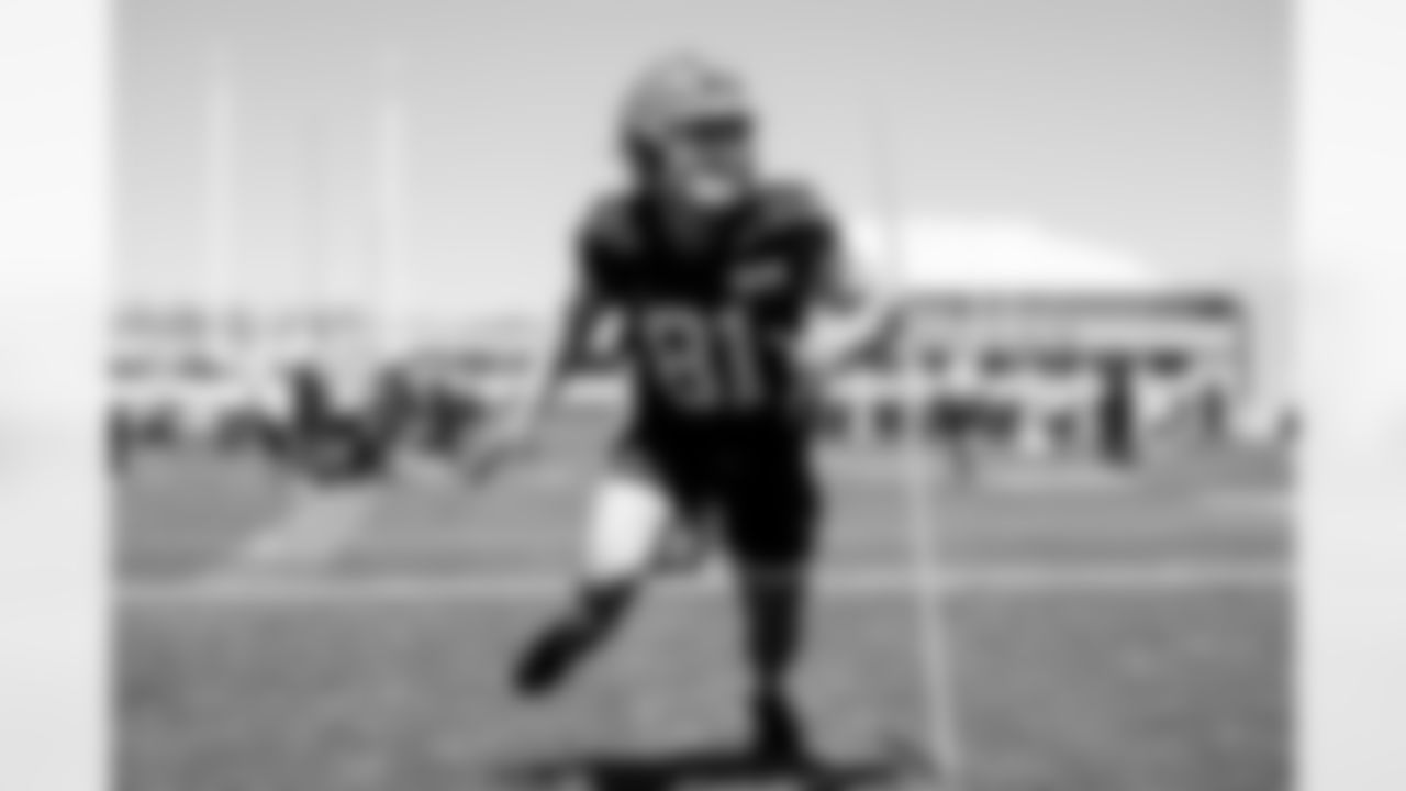 Wide receiver Cade McDonald (81) during fieldwork on the first day of Rookie Minicamp at CrossCountry Mortgage Campus on May 9, 2025.