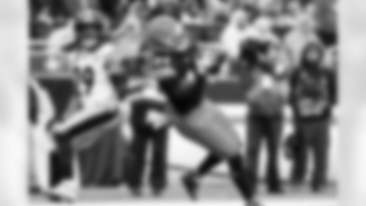 Tight end Harold Fannin Jr. (44) during a NFL football game between the Pittsburgh Steelers and Cleveland Browns on December 28, 2025 at Huntington Bank Field.