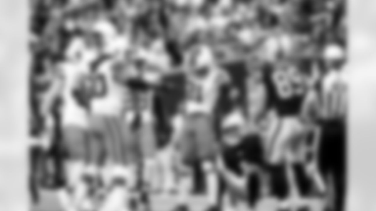 Linebacker Devin Bush (30) and Cornerback Denzel Ward (21) during a NFL football game between the Cleveland Browns and Las Vegas Raiders on November 23, 2025 at Allegiant Stadium.