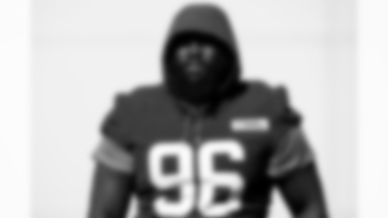 Defensive tackle Maliek Collins (96) during practice at CrossCountry Mortgage Campus on October 9, 2025.