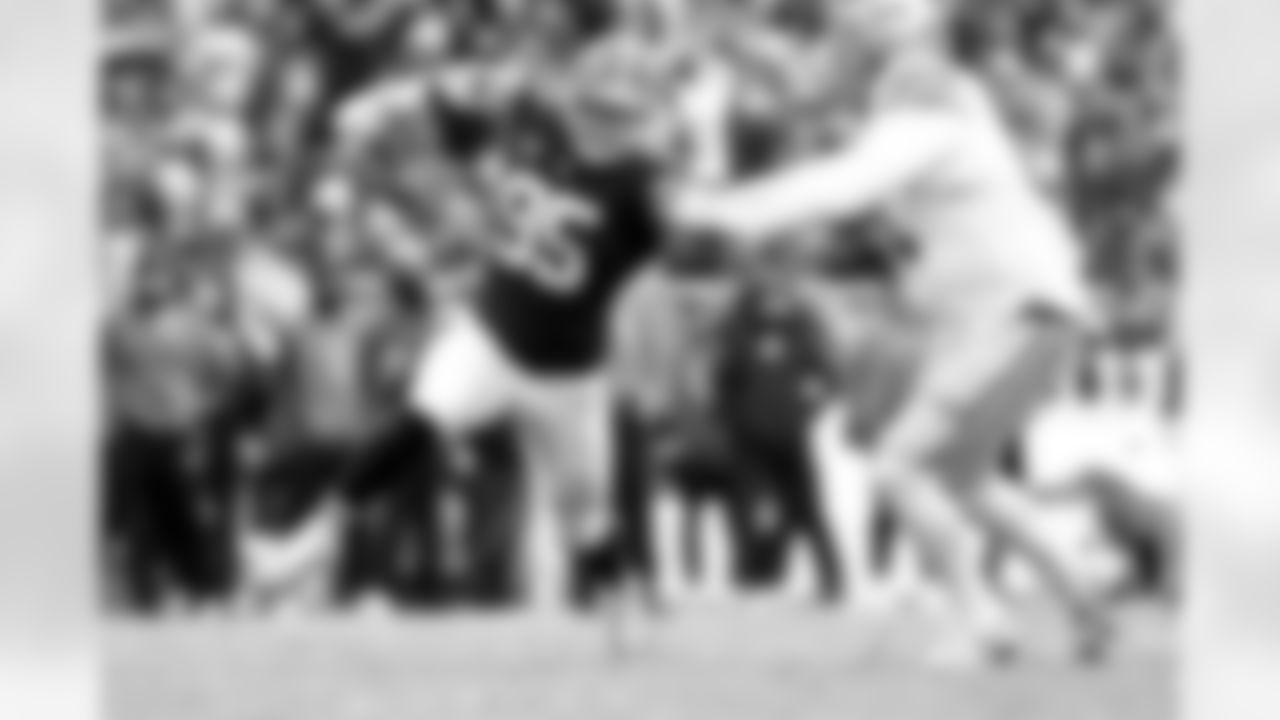 Defensive end Myles Garrett (95) during a NFL football game between the San Francisco 49ers and Cleveland Browns on November 30, 2025 at Huntington Bank Field.