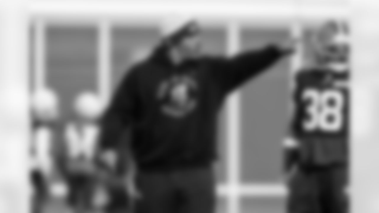 Running Backs Coach Duce Staley during practice at CrossCountry Mortgage Campus on December 24, 2025.