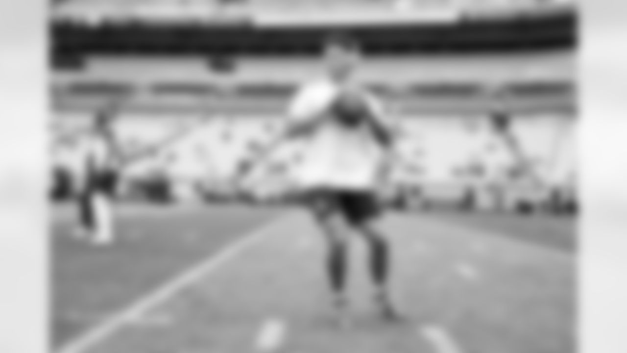 Quarterback Dillon Gabriel (8) before a NFL football game between the Cleveland Browns and Pittsburgh Steelers on October 12, 2025 at Acrisure Stadium.