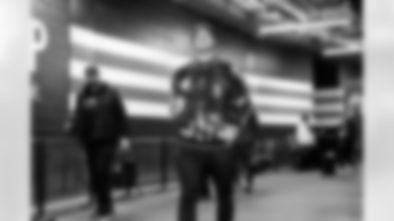 Defensive end Cameron Thomas (99) before a NFL football game between the Buffalo Bills and Cleveland Browns on December 21, 2025 at Huntington Bank Field.