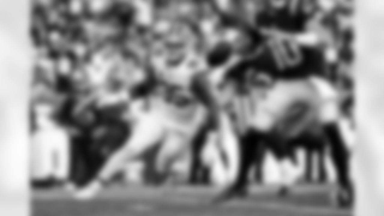 Defensive end Myles Garrett (95) during a NFL football game between the Cleveland Browns and New England Patriots on October 26, 2025 at Gillette Stadium.