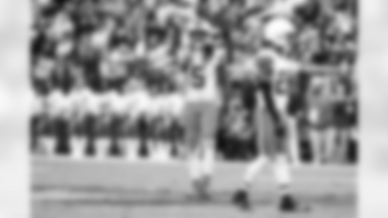 Safety Rayshawn Jenkins (5) during a NFL football game between the Cleveland Browns and Las Vegas Raiders on November 23, 2025 at Allegiant Stadium.