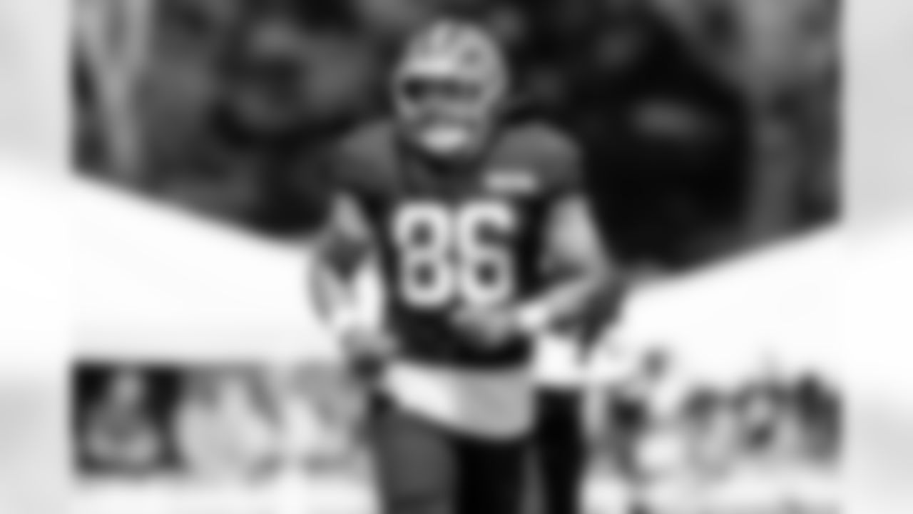 Tight end Blake Whiteheart (86) during Day 8 of Training Camp at CrossCountry Mortgage Campus on August 1, 2025.