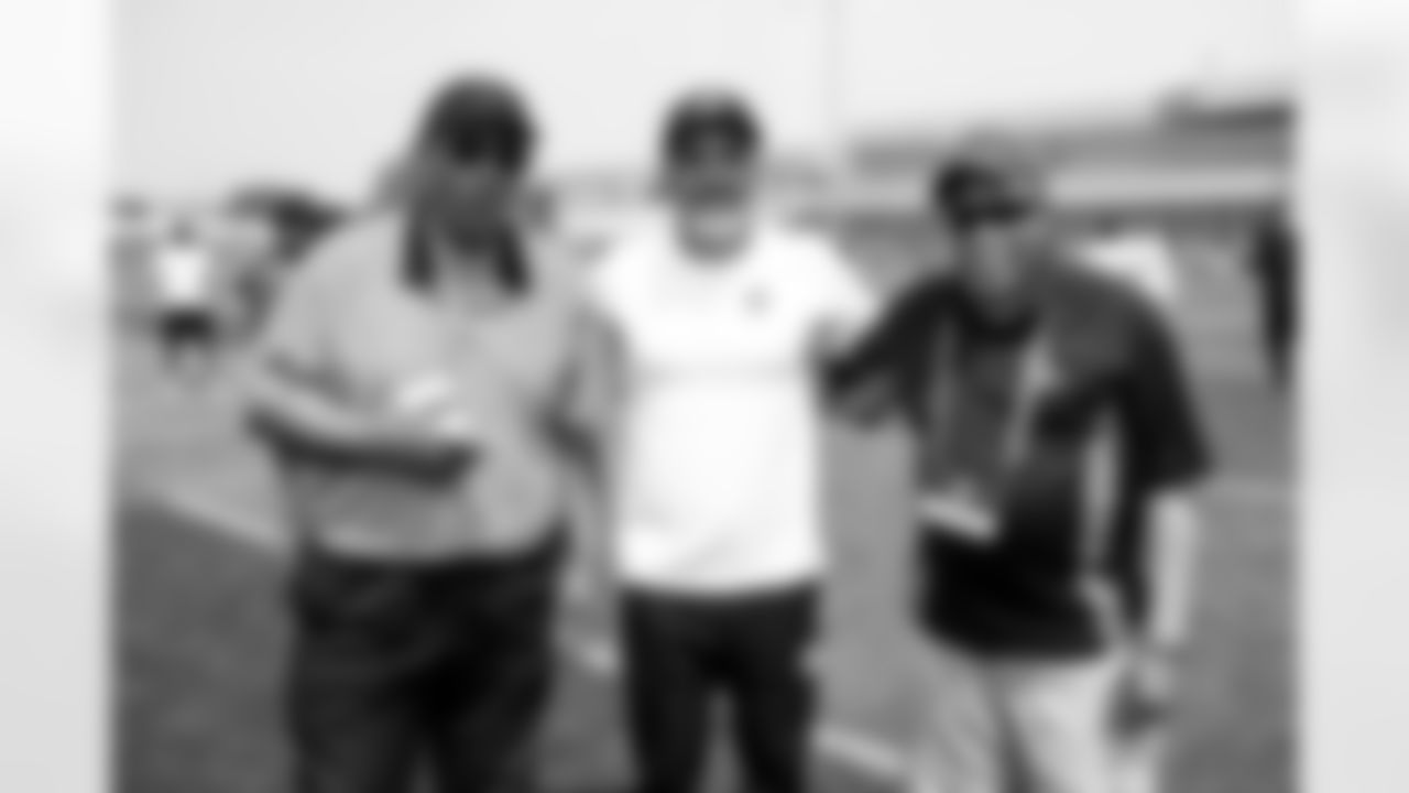 David Mays, Head Coach Kevin Stefanski and Earl Williams during the third day of mandatory minicamp at CrossCountry Mortgage Campus on June 12, 2025.