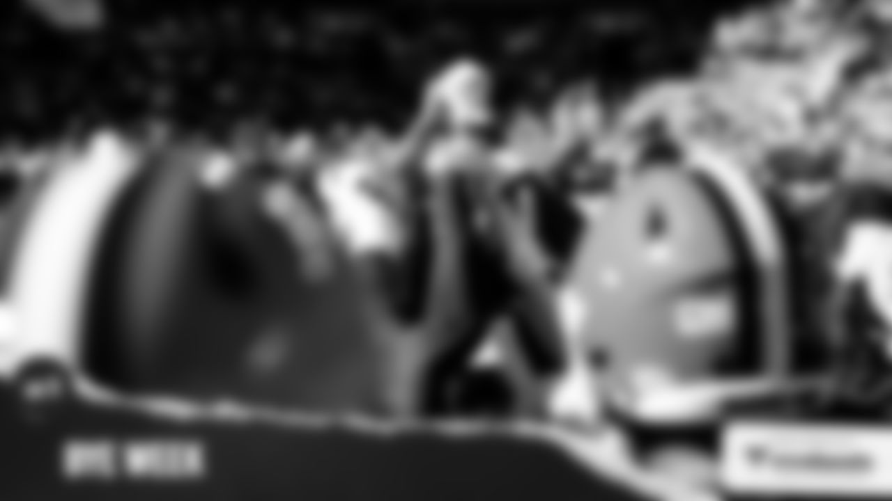 25_SCHEDULE_PHOTOS_WK9