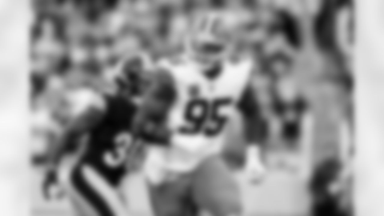 Defensive end Myles Garrett (95) during a NFL football game between the Cleveland Browns and Pittsburgh Steelers on October 12, 2025 at Acrisure Stadium.