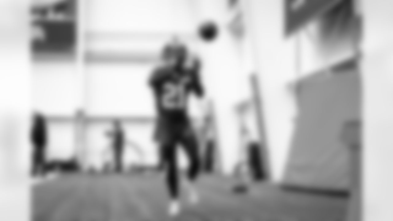 Cornerback Denzel Ward (21) during practice at CrossCountry Mortgage Campus on December 18, 2024.
