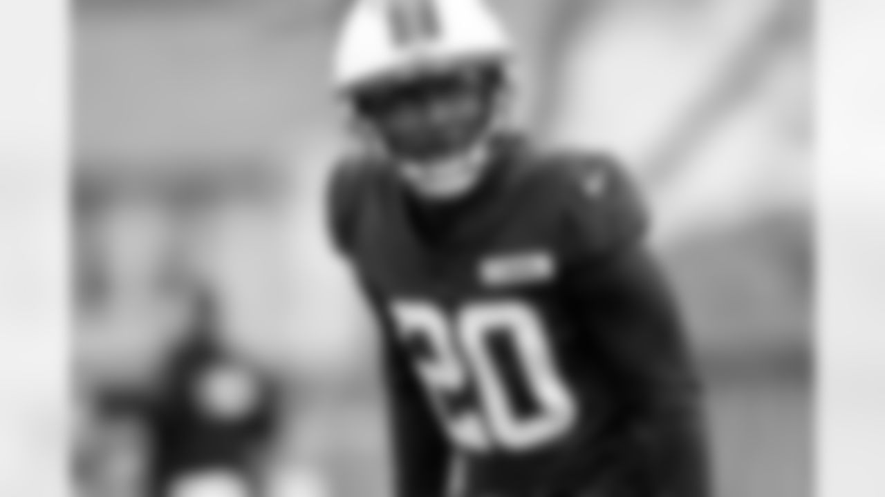 Defensive back D'Angelo Ross (20) during practice at CrossCountry Mortgage Campus on November 19, 2025.