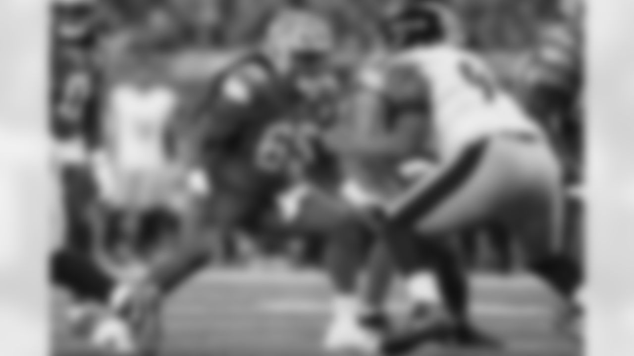 Center Kingsley Eguakun (65)