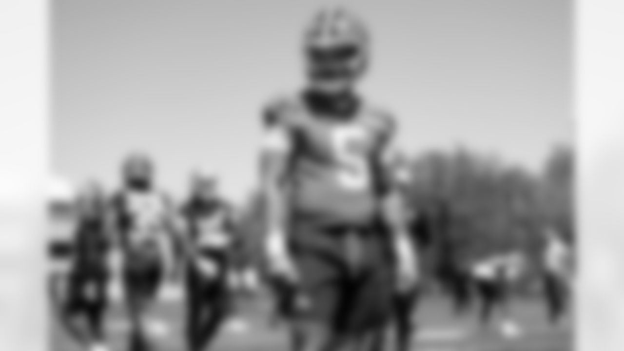 Quarterback Dillon Gabriel (5) during fieldwork on the first day of Rookie Minicamp at CrossCountry Mortgage Campus on May 9, 2025.
